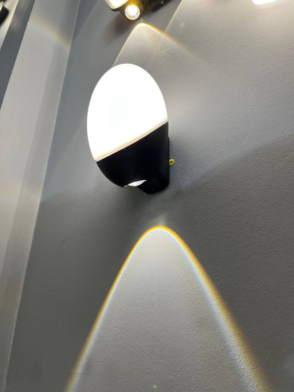 چراغ دیواریM03 نور محیط و افکت نور واترپروف