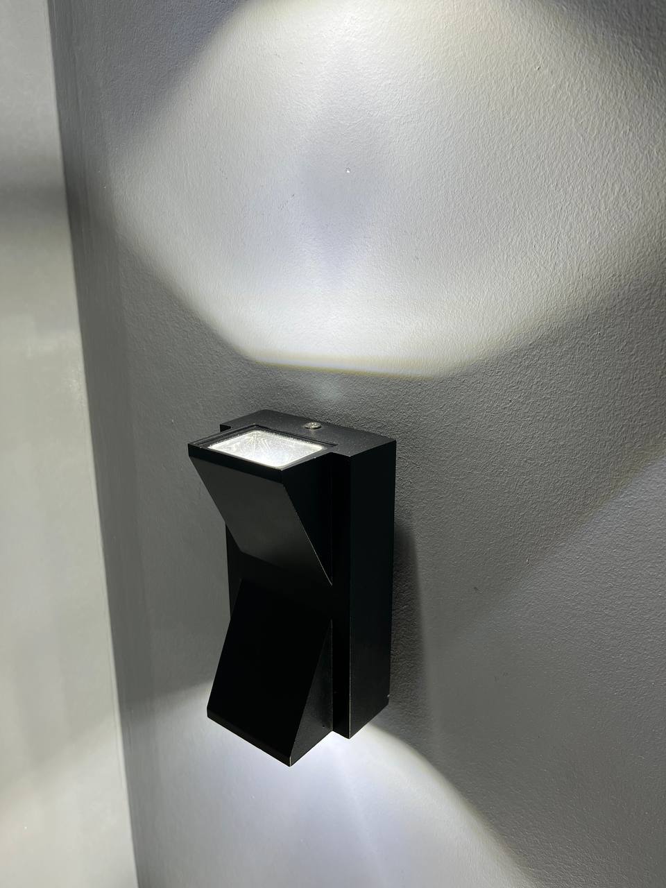 چراغ دیواری کلبه ای دو طرفه