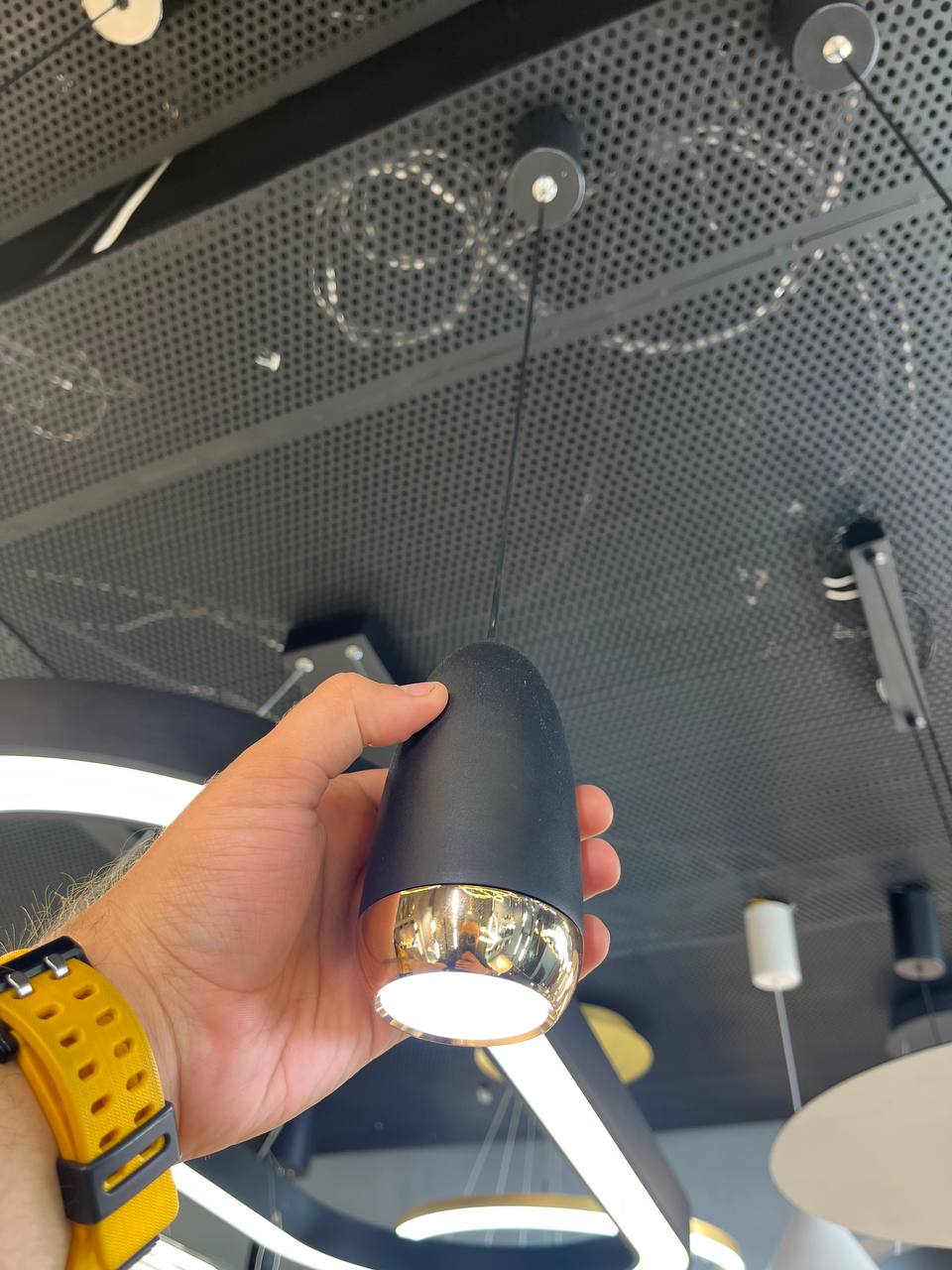 تک اویز 006 نور پخش