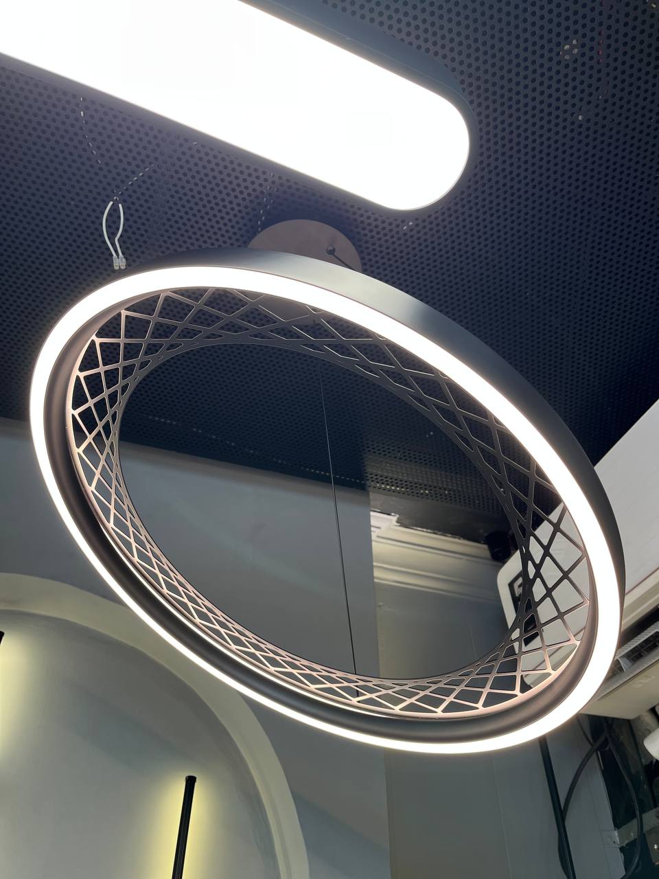 لوستر مانا رینگ