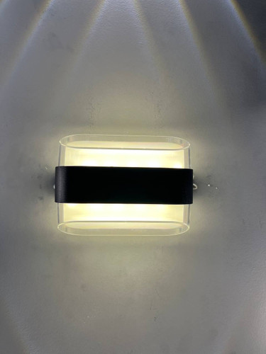 چراغ دیواری دکوراتیو نور محیط Ak220