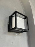 چراغ دیواری آرکو سه بعدی مربع